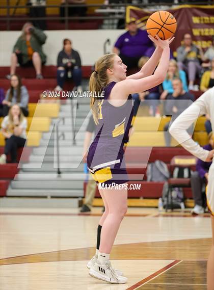 Thumbnail 2 in Littleton vs. Windsor (CHSAA 5A Round 2) photogallery.