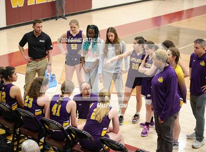 Thumbnail 2 in Littleton vs. Windsor (CHSAA 5A Round 2) photogallery.