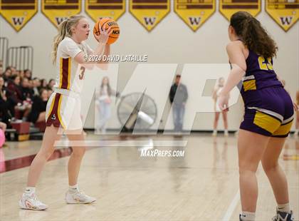 Thumbnail 2 in Littleton vs. Windsor (CHSAA 5A Round 2) photogallery.