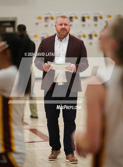 Thumbnail 1 in Littleton vs. Windsor (CHSAA 5A Round 2) photogallery.