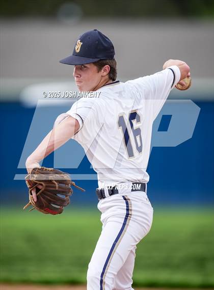 Thumbnail 2 in JV: Ascension Christian @ St. John photogallery.
