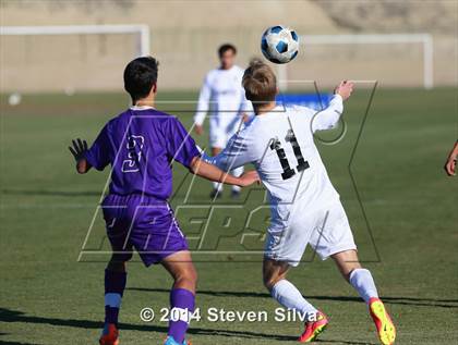 Thumbnail 2 in Servite vs. St. Augustine (20th Annual SoCal Classic) photogallery.