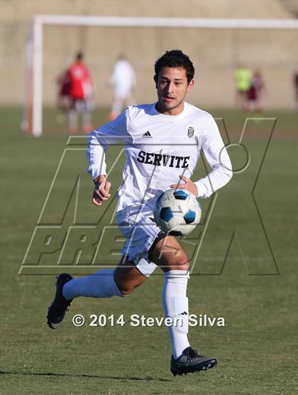 Thumbnail 3 in Servite vs. St. Augustine (20th Annual SoCal Classic) photogallery.