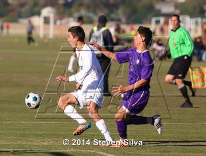 Thumbnail 2 in Servite vs. St. Augustine (20th Annual SoCal Classic) photogallery.