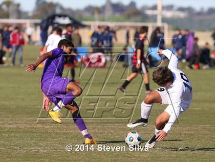 Thumbnail 2 in Servite vs. St. Augustine (20th Annual SoCal Classic) photogallery.