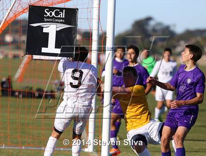 Thumbnail 2 in Servite vs. St. Augustine (20th Annual SoCal Classic) photogallery.