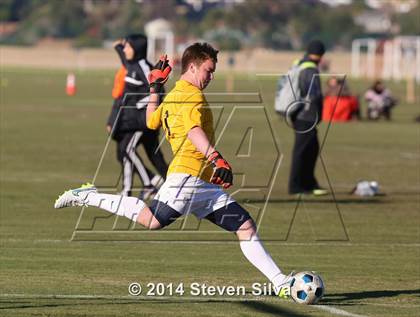 Thumbnail 2 in Servite vs. St. Augustine (20th Annual SoCal Classic) photogallery.
