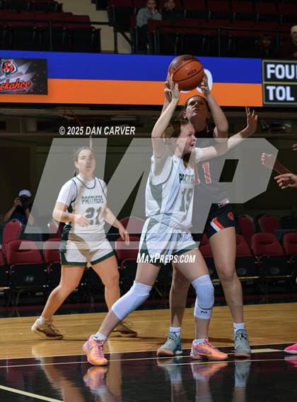 Thumbnail 2 in Pleasantville vs tuckahoe (Slam Dunk Showcase) photogallery.