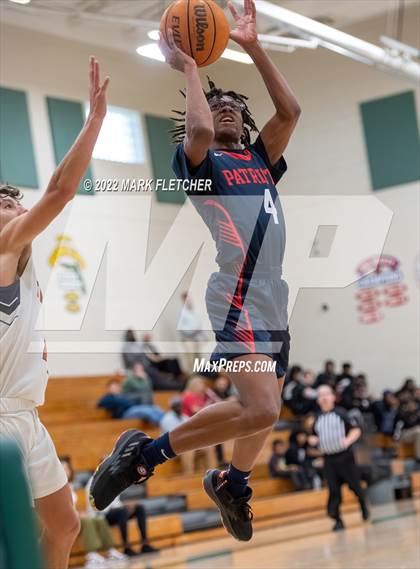 Thumbnail 3 in University vs American (Gus Gibbs Memorial Tournament) photogallery.