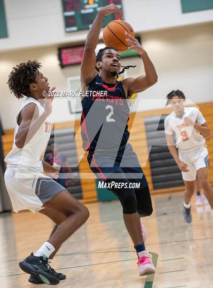 Thumbnail 1 in University vs American (Gus Gibbs Memorial Tournament) photogallery.