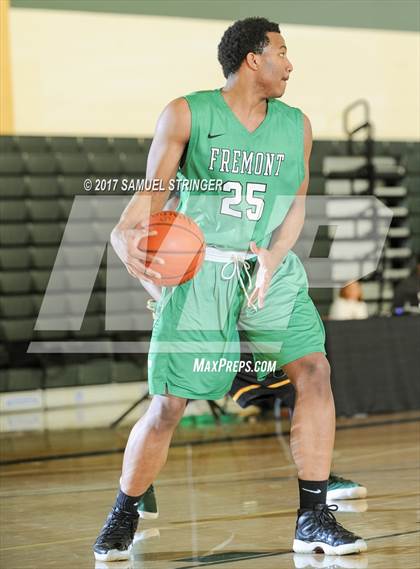 Thumbnail 1 in Vanden vs. Fremont (Gaucho Holiday Classic) photogallery.