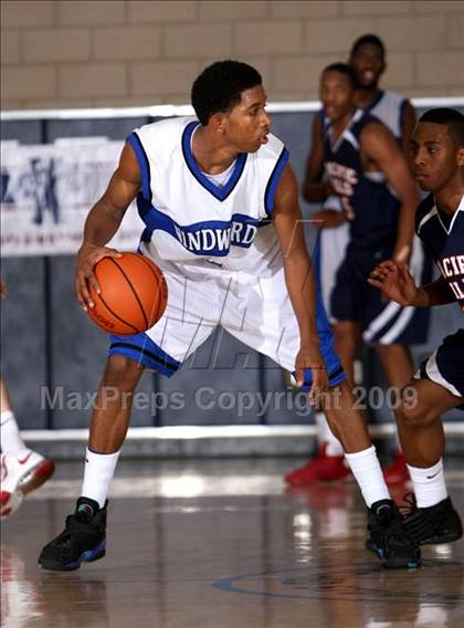 Thumbnail 2 in Windward vs. Pacific Hills (MLK Hoops Shootout) photogallery.