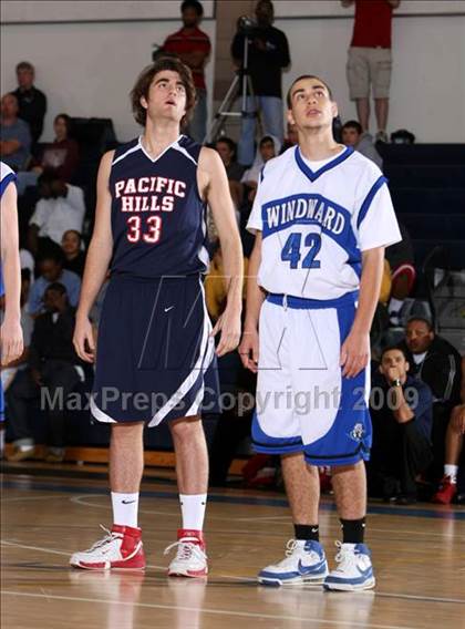 Thumbnail 1 in Windward vs. Pacific Hills (MLK Hoops Shootout) photogallery.