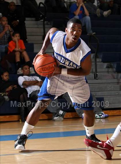 Thumbnail 3 in Windward vs. Pacific Hills (MLK Hoops Shootout) photogallery.