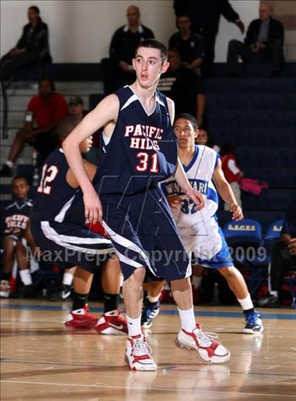 Thumbnail 2 in Windward vs. Pacific Hills (MLK Hoops Shootout) photogallery.