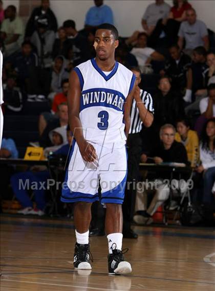 Thumbnail 2 in Windward vs. Pacific Hills (MLK Hoops Shootout) photogallery.