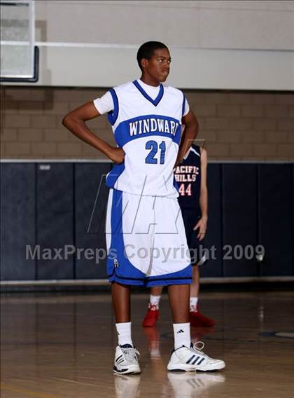 Thumbnail 2 in Windward vs. Pacific Hills (MLK Hoops Shootout) photogallery.