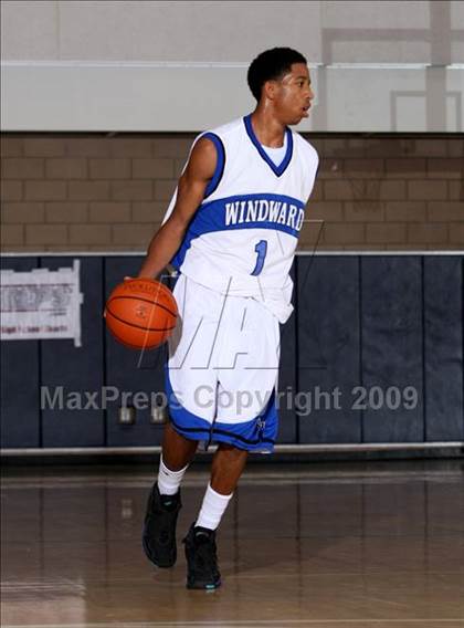 Thumbnail 2 in Windward vs. Pacific Hills (MLK Hoops Shootout) photogallery.