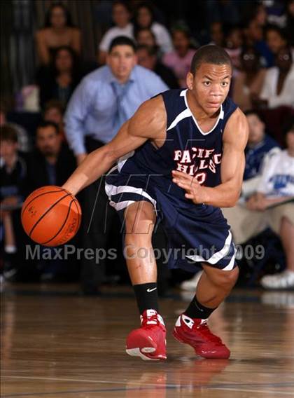 Thumbnail 2 in Windward vs. Pacific Hills (MLK Hoops Shootout) photogallery.