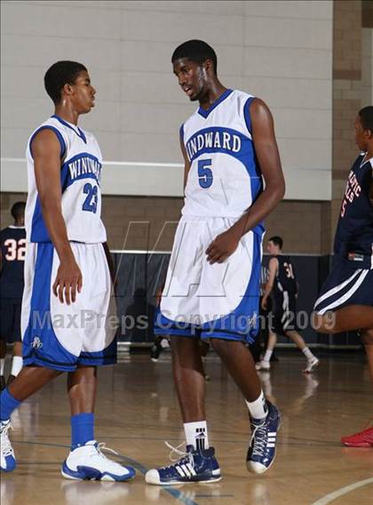Thumbnail 2 in Windward vs. Pacific Hills (MLK Hoops Shootout) photogallery.