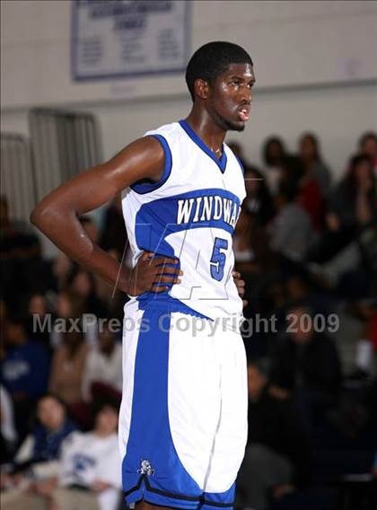 Thumbnail 1 in Windward vs. Pacific Hills (MLK Hoops Shootout) photogallery.