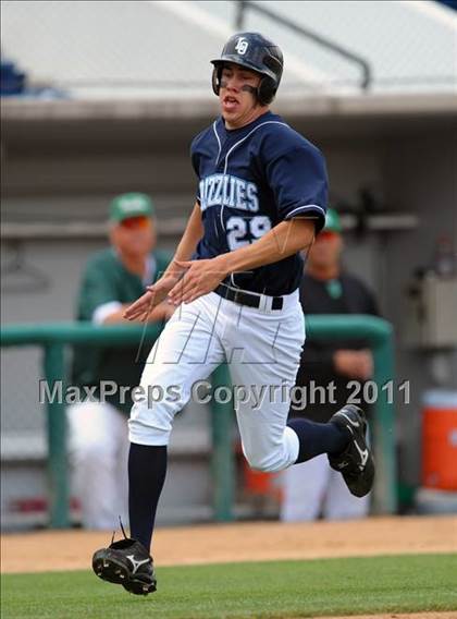 Thumbnail 2 in Upland vs. Los Osos (Battle of the Baseline League) photogallery.