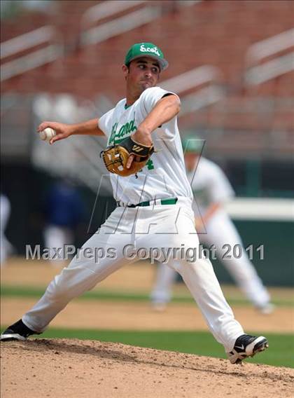 Thumbnail 2 in Upland vs. Los Osos (Battle of the Baseline League) photogallery.