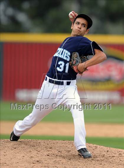 Thumbnail 1 in Upland vs. Los Osos (Battle of the Baseline League) photogallery.