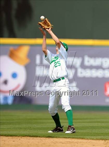 Thumbnail 1 in Upland vs. Los Osos (Battle of the Baseline League) photogallery.