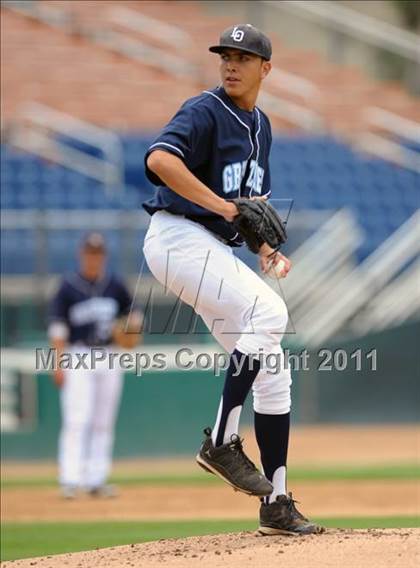 Thumbnail 2 in Upland vs. Los Osos (Battle of the Baseline League) photogallery.