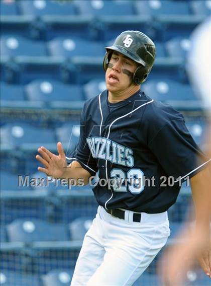 Thumbnail 1 in Upland vs. Los Osos (Battle of the Baseline League) photogallery.
