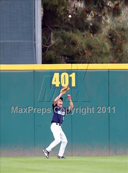 Thumbnail 3 in Upland vs. Los Osos (Battle of the Baseline League) photogallery.