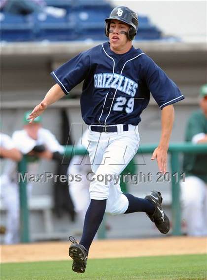 Thumbnail 1 in Upland vs. Los Osos (Battle of the Baseline League) photogallery.
