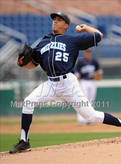 Thumbnail 3 in Upland vs. Los Osos (Battle of the Baseline League) photogallery.