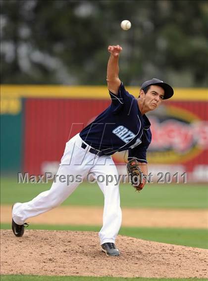 Thumbnail 2 in Upland vs. Los Osos (Battle of the Baseline League) photogallery.