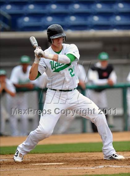 Thumbnail 1 in Upland vs. Los Osos (Battle of the Baseline League) photogallery.