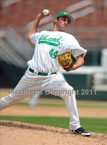 Thumbnail 3 in Upland vs. Los Osos (Battle of the Baseline League) photogallery.