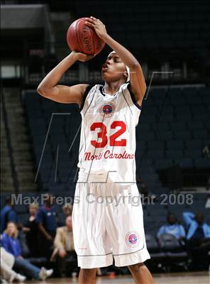 Thumbnail 2 in 11th Annual Carolinas All-Star Classic photogallery.