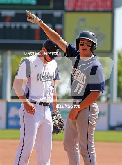 Thumbnail 1 in Schuylkill Haven vs. Shenango ( PIAA 2A Championship) photogallery.