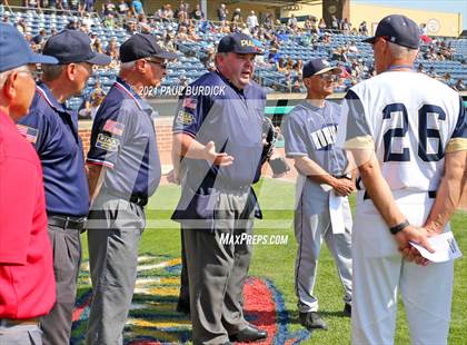 Thumbnail 2 in Schuylkill Haven vs. Shenango ( PIAA 2A Championship) photogallery.