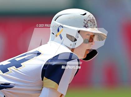 Thumbnail 1 in Schuylkill Haven vs. Shenango ( PIAA 2A Championship) photogallery.