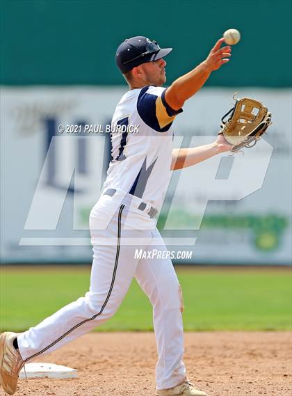 Thumbnail 3 in Schuylkill Haven vs. Shenango ( PIAA 2A Championship) photogallery.
