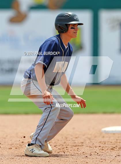 Thumbnail 2 in Schuylkill Haven vs. Shenango ( PIAA 2A Championship) photogallery.