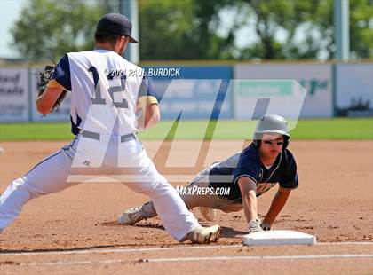 Thumbnail 3 in Schuylkill Haven vs. Shenango ( PIAA 2A Championship) photogallery.
