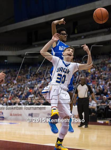 Thumbnail 2 in Brock vs. Randolph (UIL 3A Final) photogallery.