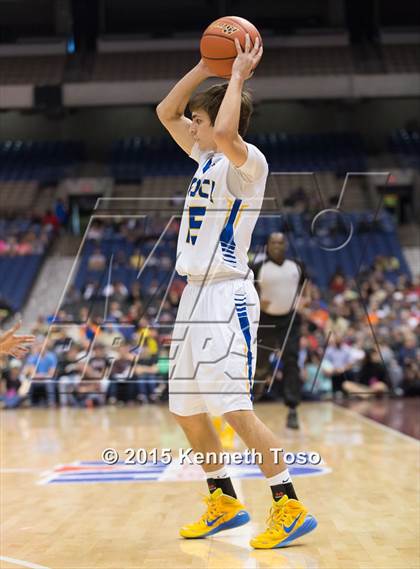 Thumbnail 2 in Brock vs. Randolph (UIL 3A Final) photogallery.