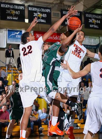 Thumbnail 2 in Whitney Young vs. Christ School (City of Palms Classic) photogallery.