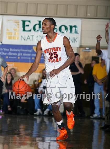Thumbnail 3 in Whitney Young vs. Christ School (City of Palms Classic) photogallery.