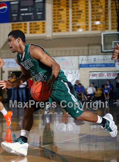Thumbnail 2 in Whitney Young vs. Christ School (City of Palms Classic) photogallery.