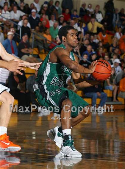Thumbnail 2 in Whitney Young vs. Christ School (City of Palms Classic) photogallery.